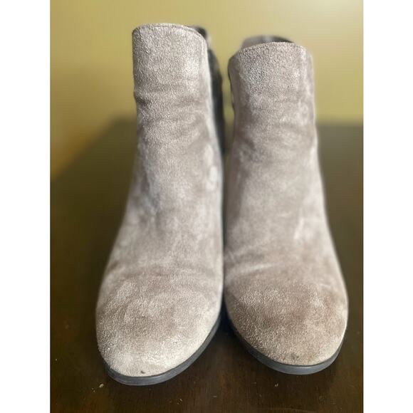 Franco Fontini Lyza Suede Stacked Heel Bootie Size 7 - Picture 3 of 7